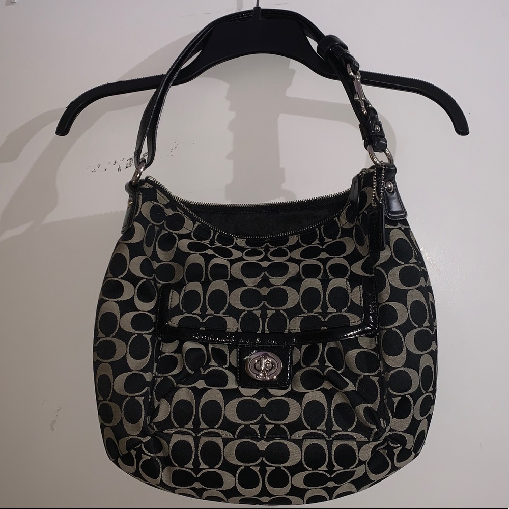 MEDIUM COACH BAG- lightly used